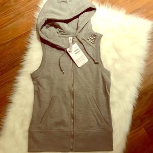 Gray Lorna Jane Sleeveless Hoodie